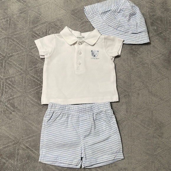 Shirt, shorts and bucket hat Matching set - Picture 1 of 4